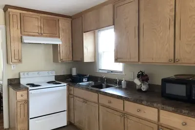 Image de Lovely 3bdrm home walking distance from Masters