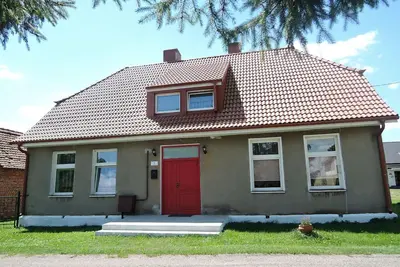 Image de Maison de vacances avec jardin clפturי א Stepnica