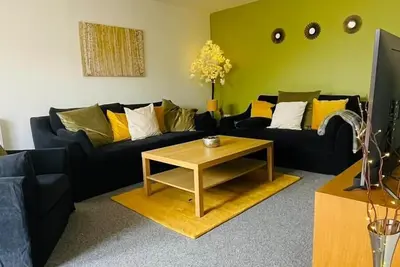 Image de Cosy 3 bedroom home in an ideal central location