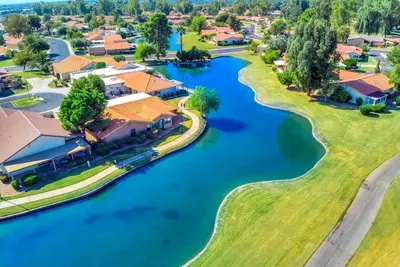 Image de 2 Bd\/2 Bth home in resort community