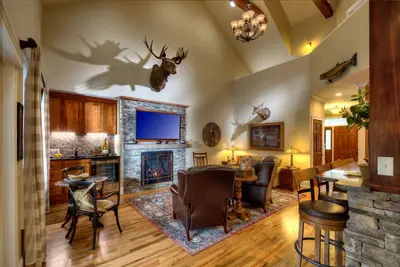 Image de Upscale Adirondack inspired Evan's Lodge - Skaneateles-1. 5 mile drive to Village