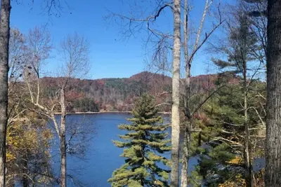 Image de Rustic Modern Mountain Retreat w/ Awesome Lake Glenville view