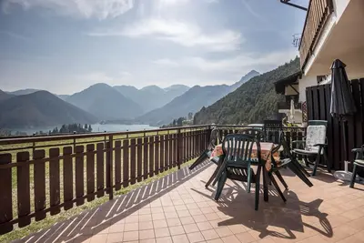 Appartement \"Bellavista\" avec vue sur le lac et terrasse
