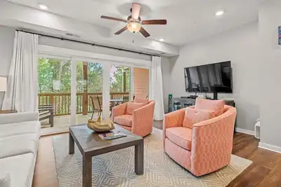 Image de Coral Cove at Cambridge Cove with Private hot tub and Near Beach!
