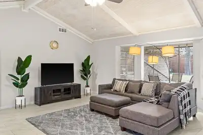 Image de Modern new house in central Dfw