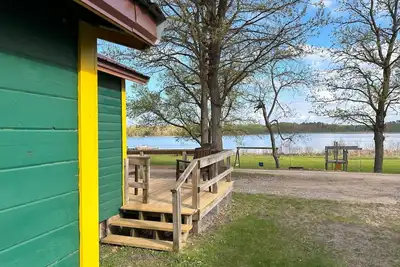 Image de Newly Remodeled! Lakeside Cabin at Green Valley Resort