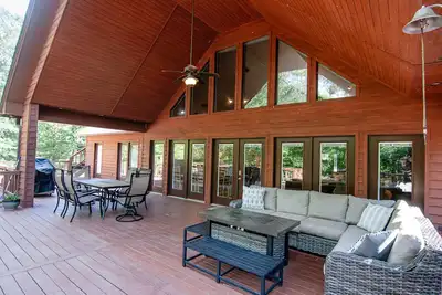 Image de Cabin On Little Missouri  River. Peaceful Surroundings. Near Lake Greeson!