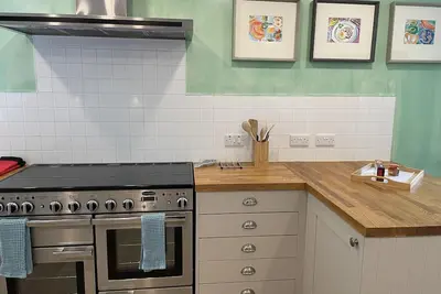 Image de Beautiful, Luxury Home overlooking Loch Tay, stunning mountain views