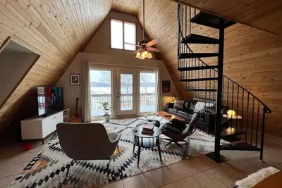 Image de Waterfront A-Frame — Walkable Pepin & River Views
