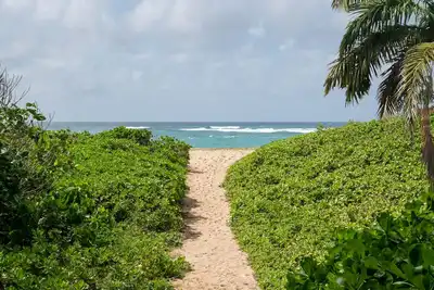 Image de Secluded Sands ~ 7br 4ba Private Beach Access, A/C