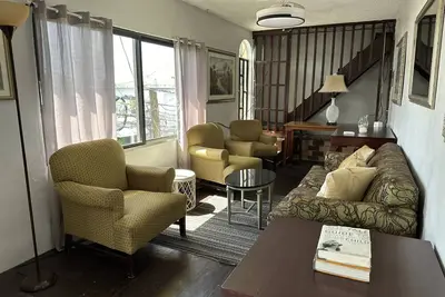 Remodeled Large Hilltop - 5 Bedrooms and 3 Baths