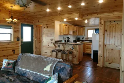 Image de Remodeled Cottage w/Gfireplace, super close to Fred Meijer Heartland trail