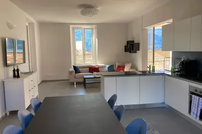 Image de High comfort flat in village center 3 min from beach