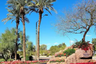 Image de Walk to Tpc Phoenix Open Golf Tournament Sheraton Desert Oasis 17700 N Hayden Rd