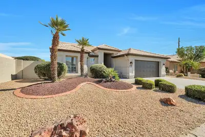 Image de Pebblecreek 55+ Resort. Virtually brand new condition!