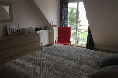 Image de maison vue sur mer à 300 m de la plage de la mine d'or