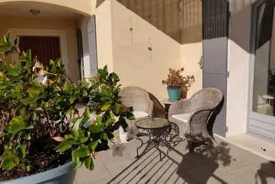 Image de Villa with exceptional view of Mt Ventoux, the Vaucluse valley and Bédoin