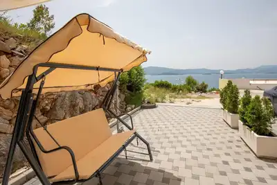 Image de Bel appartement de 3 chambres à Komarna