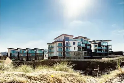 Image de Stunning Beach Side Apartment
