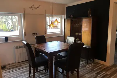 Image de Beautiful vacation apartment - chalet with sauna in the garden
