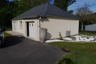 Image de plain pied cosy 3* jardin clos et terrasse 5 pers. Ploneour (Pont-L'Abbe Ă 2km)