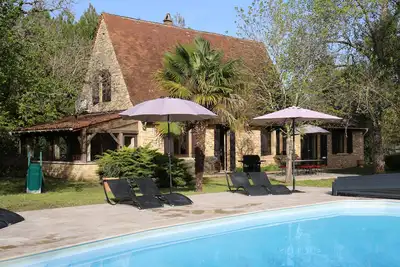 Image de Stone Cottage With Private Heated Pool For Vacation In The Dordogne