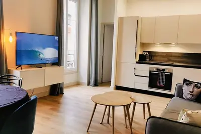 Image de T2*Neuf*50m2*Acropolis***Climatisation*jardin*❤️