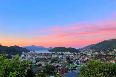 Image de Apartment with expansive views