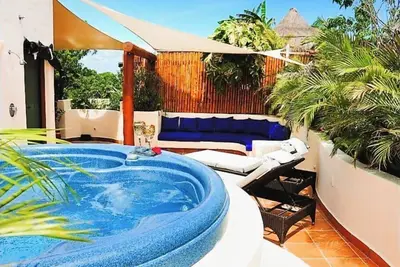 Image de Penthouse - Beach Club -Heated Pool, Jacuzzi, Spa, Gym 6