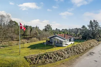 Image de Belle maison à Hals avec WiFi