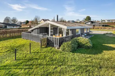 Image de Belle maison à Hejls avec WiFi