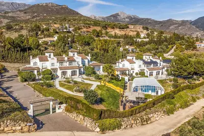 Image de Superbe appartement à Alcaucín