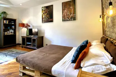 Image de Clay warm and elegant Apt S. Peter 2 rooms and bathroom hidromassage Cir:29049