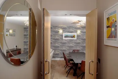 Image de 3-Bedroom Non-Sea View Free Beach Hut Apartment + Free Electric Car Charging