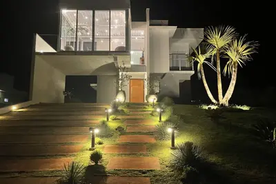 Image de Casa alto padrão as margens da represa de Avaré.