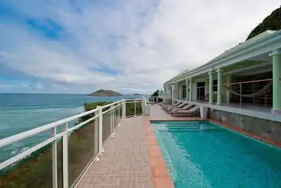 Image de Ushuaia (1/4 Rooms) Luxury villa