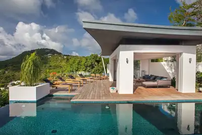 Image de Wings (2/4 Rooms) Luxury villa