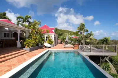 Image de Pasha (3/4 Rooms) Luxury villa