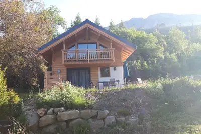 Image de Chalet Cocooning à la montagne à 10min du Lac Serre-ponçon