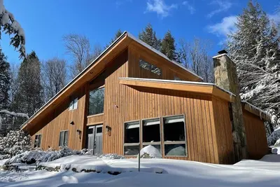 Image de Green Mountain Chalet w/ Hot Tub, Sauna, Treehouse on 4 acres