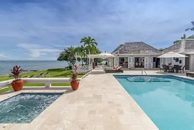 Image de Seaspray Luxury villa