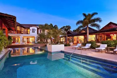 Image de Alila (3/4 Rooms) Luxury villa