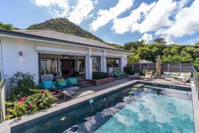 Image de Feyrouz (2/5 Rooms) Luxury villa