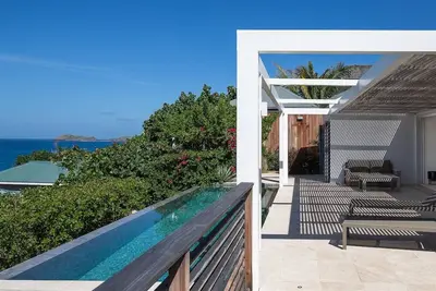 Image de Arawak (1/3 Rooms) Luxury villa