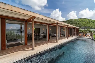 Image de Nina (1/4 Rooms) Luxury villa