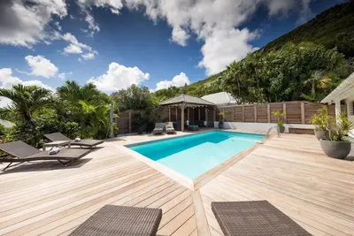Image de Manonjul (1/3 Rooms) Luxury villa