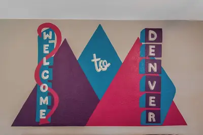 Image de Cozy upper unit great for family visiting Zoo, medica campus, and downtown