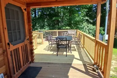 Image de 118) Teal Log Cabin. Close to Hocking Hills State Park and more!