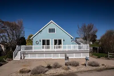 Image de Sea Haven - Walk to the Beach!