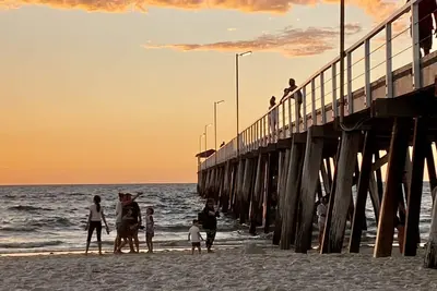 Image de Luxury at the beach! Sea City at Grange.